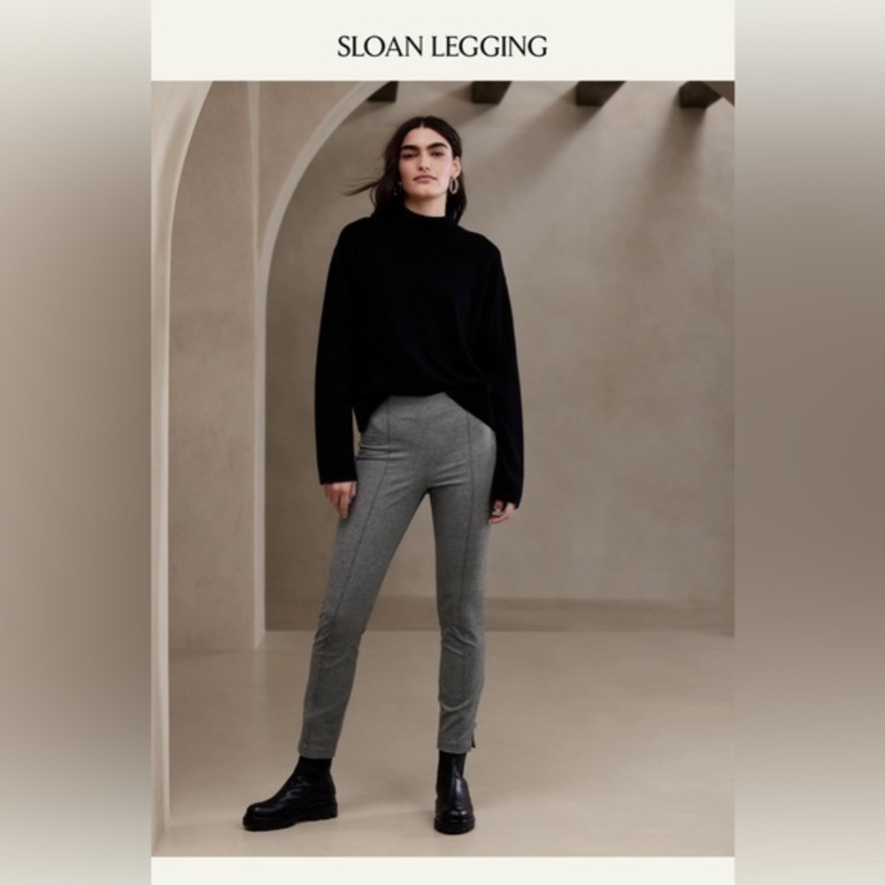 NWT - Banana Republic Gray Sloan Legging (18S)